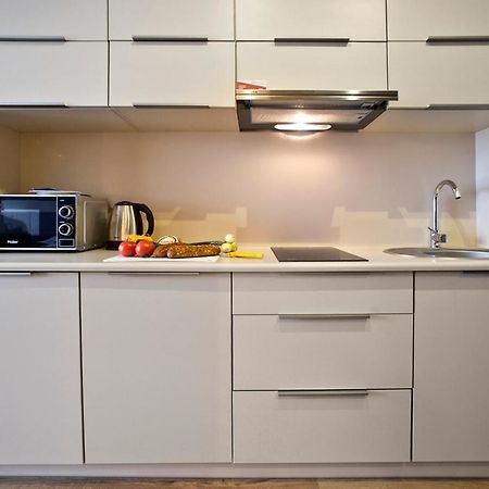 Wolska Serviced Apartments วอร์ซอ ภายนอก รูปภาพ