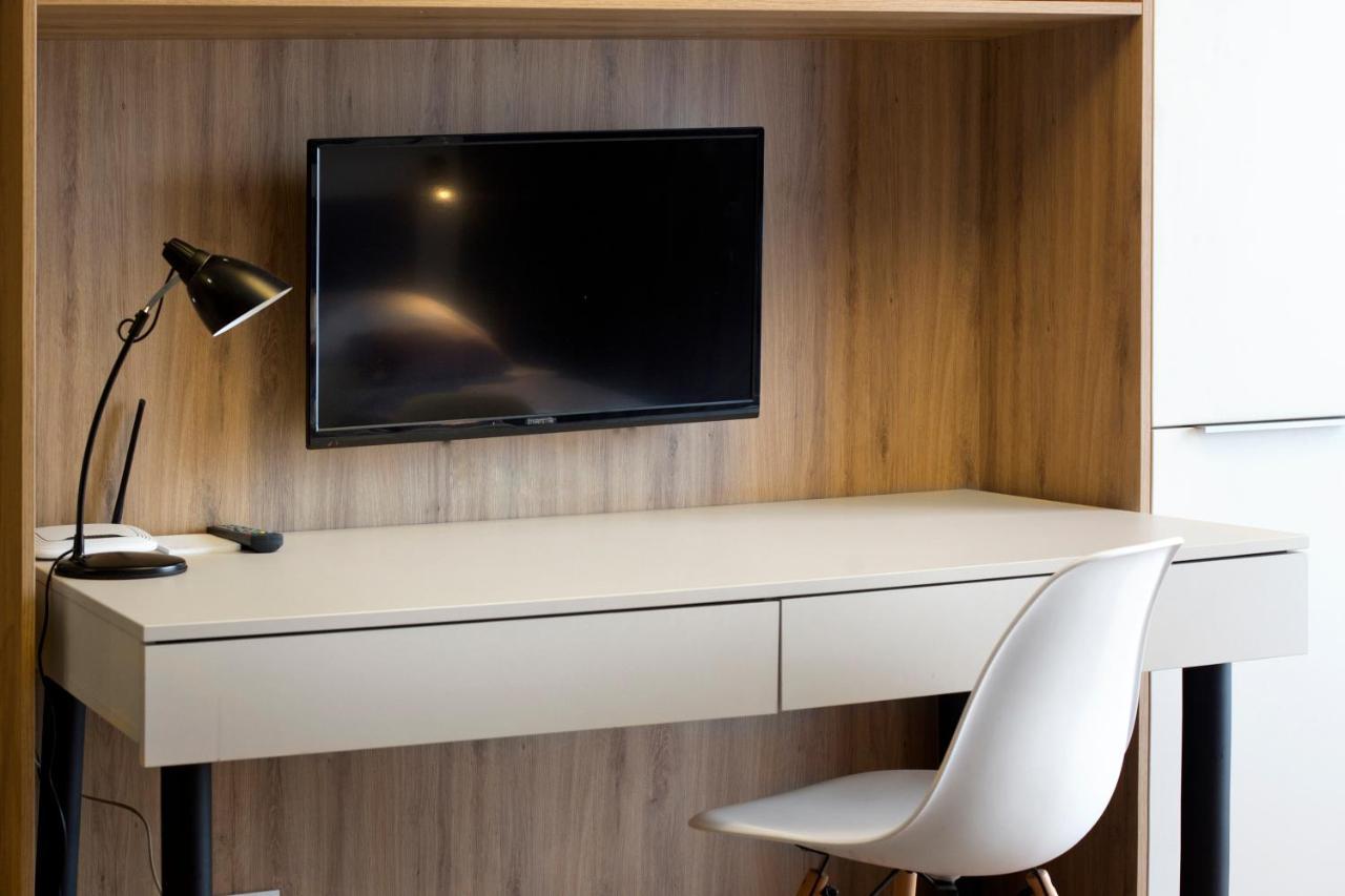 Wolska Serviced Apartments วอร์ซอ ภายนอก รูปภาพ