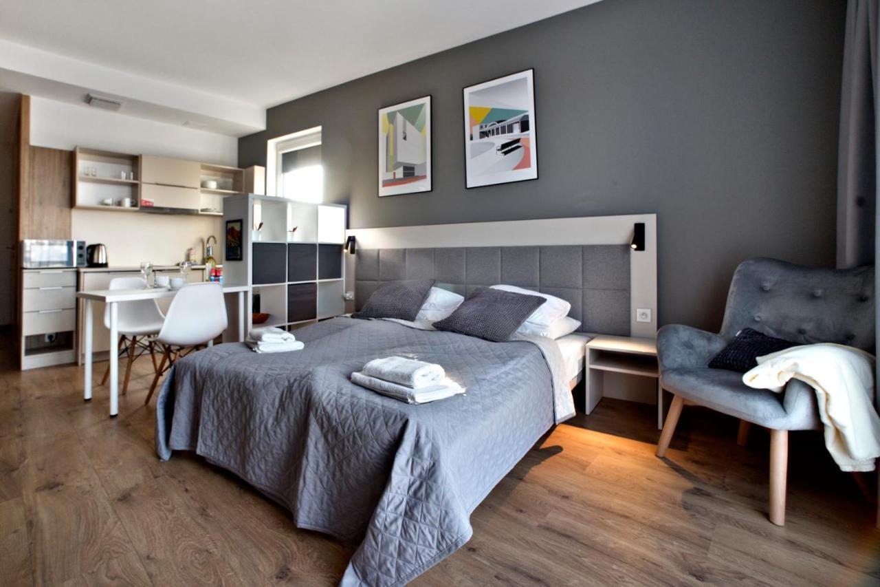 Wolska Serviced Apartments วอร์ซอ ภายนอก รูปภาพ