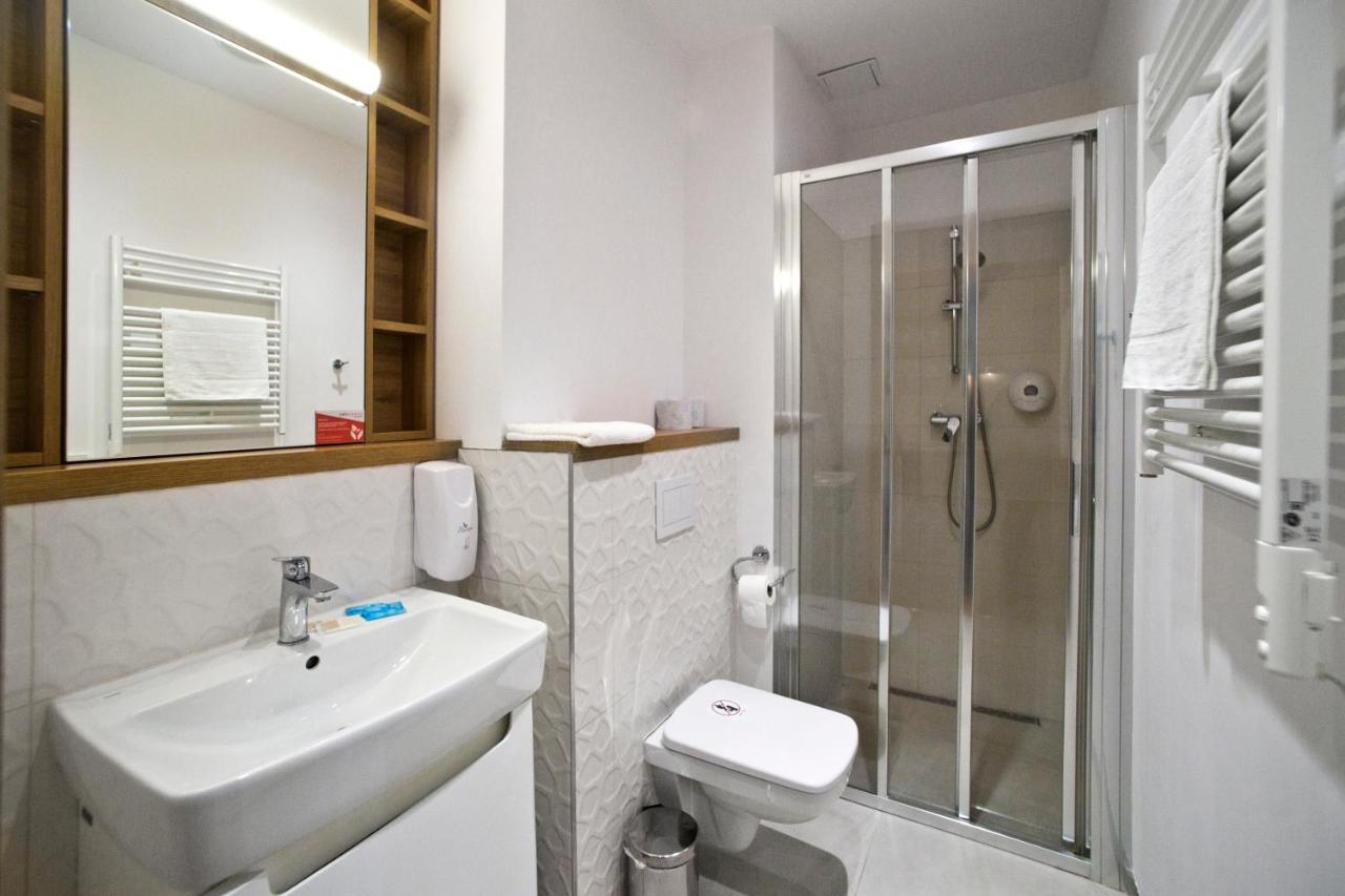 Wolska Serviced Apartments วอร์ซอ ภายนอก รูปภาพ